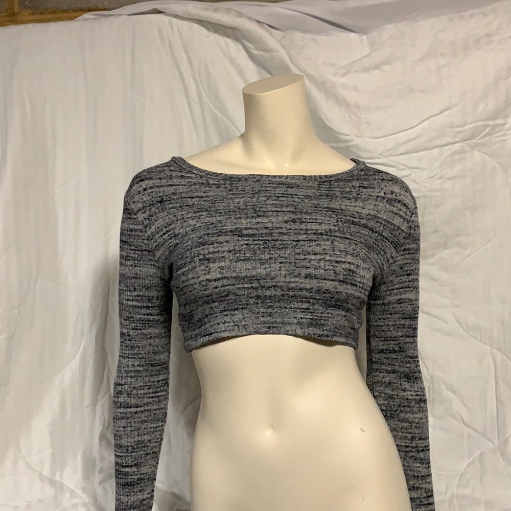 Grey Crop Top - Picture 1 of 2
